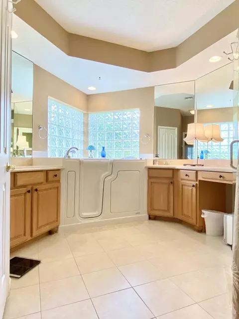 19165 Tamara Ln, Jupiter, FL 33458 photo 34