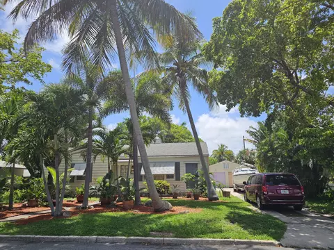 615 N, FL 33460