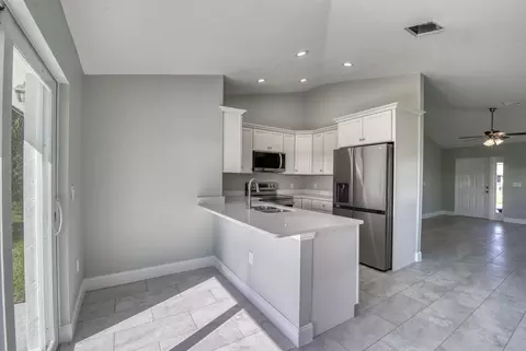 5202 SE 42nd St, Okeechobee, FL 34974 photo 7