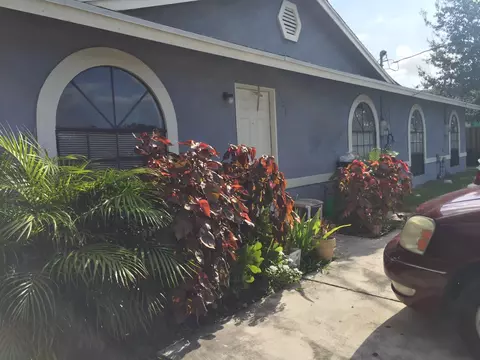 5107 SE Primrose Way, Stuart, FL 34997 photo 4