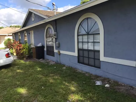 5107 SE Primrose Way, Stuart, FL 34997 photo 2