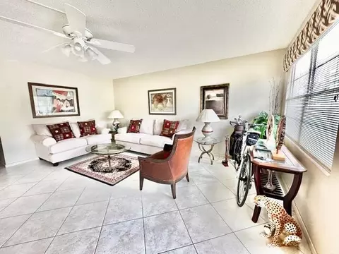 2078 Guildford E, Boca Raton, FL 33434 photo 7