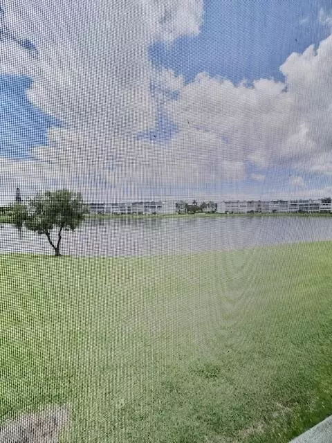 2078 Guildford E, Boca Raton, FL 33434 photo 13
