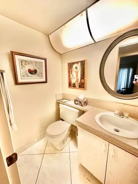 2078 Guildford E, Boca Raton, FL 33434 photo 11
