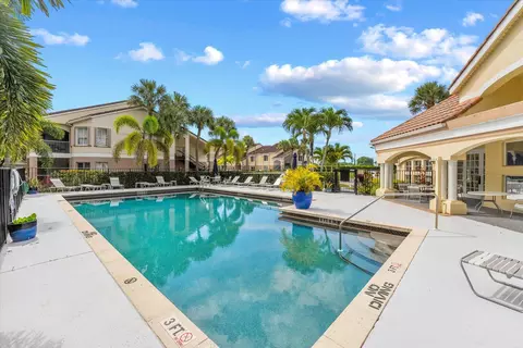 815 W Boynton Beach Blvd W #13-101, Boynton Beach, FL 33426