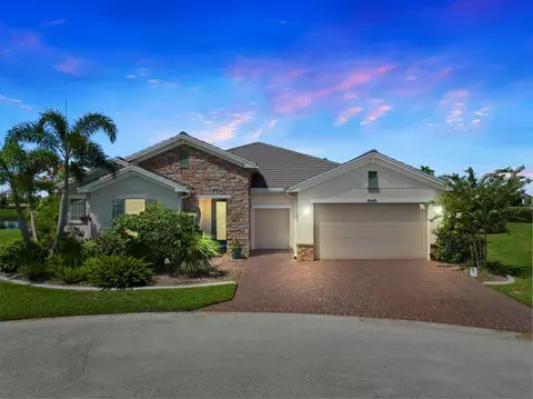 9949 SW Coral Tree Cir, Port Saint Lucie, FL 34987
