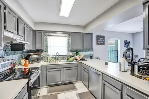 1457 SW 25th Pl #D1, Boynton Beach, FL 33426