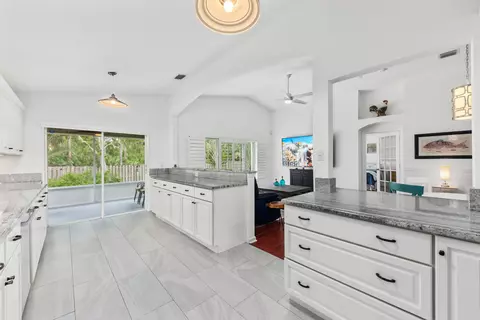 4663 SE Winter Haven Ct, Stuart, FL 34997 photo 17