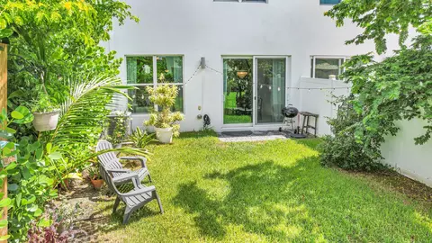 1042 Rio Ct, Lighthouse Point, FL 33064 photo 2