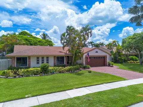 1020 Monticello Ave, Davie, FL 33325