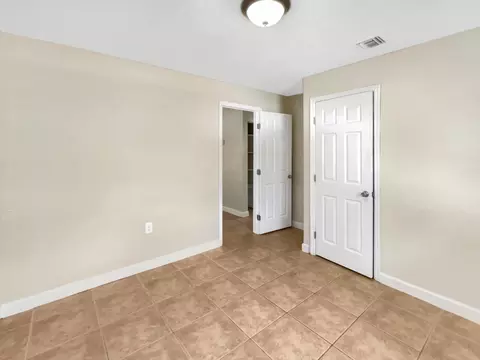 1399 NE 26th Ct, Pompano Beach, FL 33064 photo 17