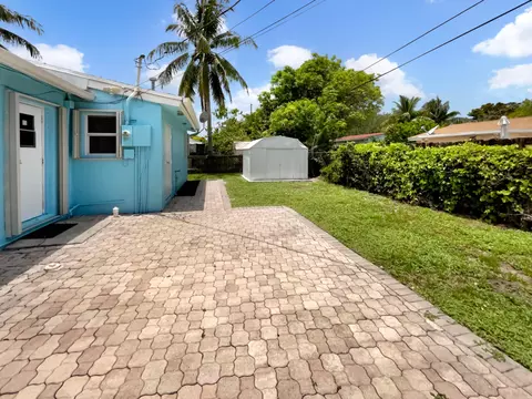 1399 NE 26th Ct, Pompano Beach, FL 33064 photo 6