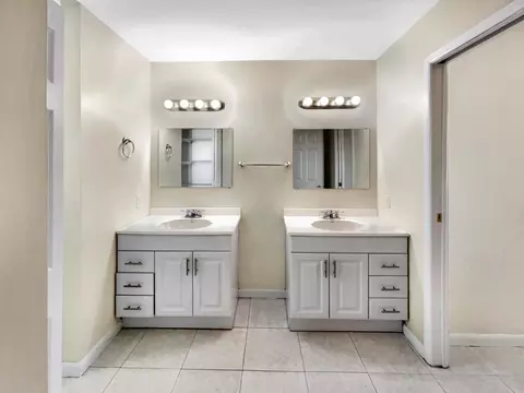 1399 NE 26th Ct, Pompano Beach, FL 33064 photo 23