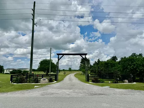 28210 NE 48th Ave, Okeechobee, FL 34972 photo 2