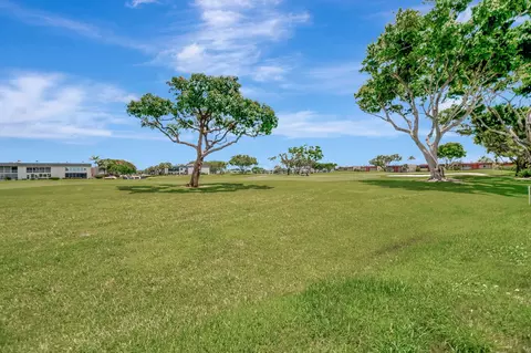 3 Flanders #A, Delray Beach, FL 33484 photo 5