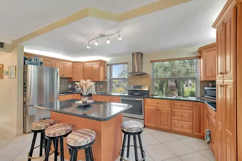 3 Flanders #A, Delray Beach, FL 33484 photo 8