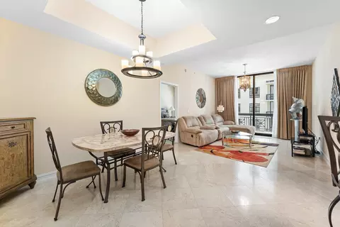 701 S Olive Ave #806, West Palm Beach, FL 33401