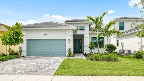15768 Key Biscayne Ln, Loxahatchee, FL 33470