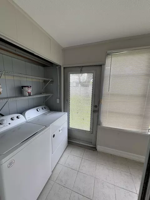 195 Brittany E, Delray Beach, FL 33446 photo 22