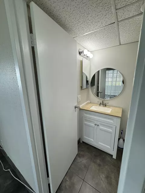 195 Brittany E, Delray Beach, FL 33446 photo 11