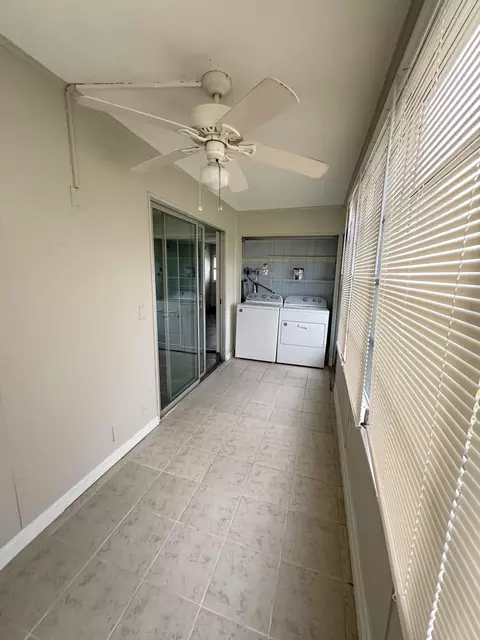 195 Brittany E, Delray Beach, FL 33446 photo 13