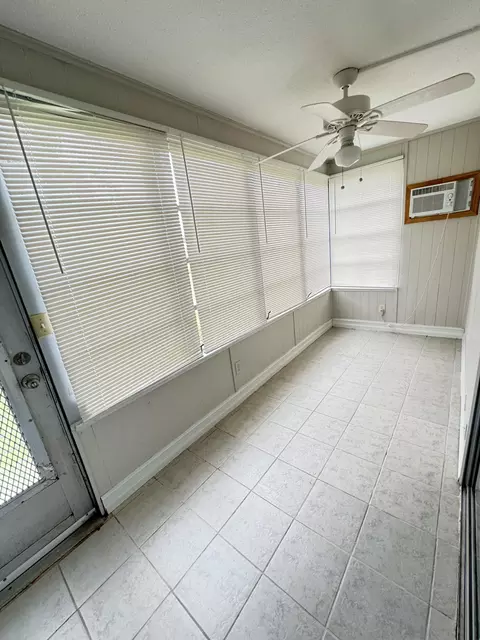 195 Brittany E, Delray Beach, FL 33446 photo 20