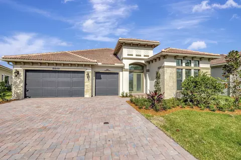 8849 Bastille Cir W, Parkland, FL 33076