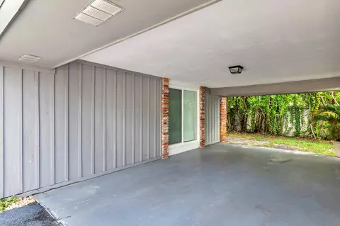 410 Pine Tree Ct, Atlantis, FL 33462 photo 21