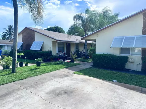 727-731 N 5th St, Lantana, FL 33462