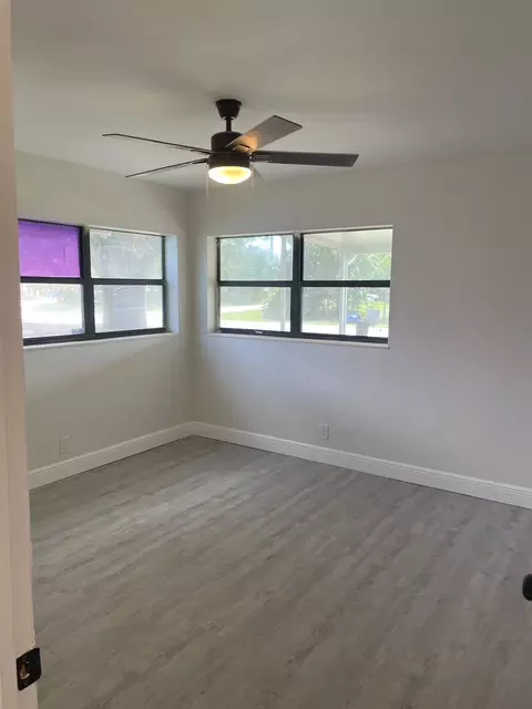 2523 SE Washington St N, Stuart, FL 34997 photo 7