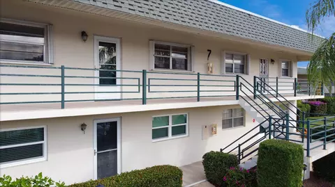 1900 S Kanner Hwy #7-201, Stuart, FL 34994