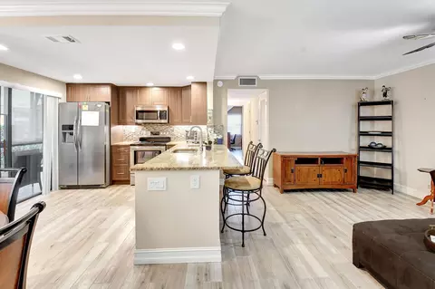 446 Piedmont J #446, Delray Beach, FL 33484