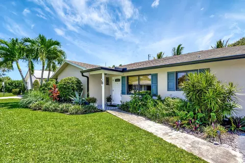 6 W Windsor Rd W, Jupiter, FL 33469 photo 2