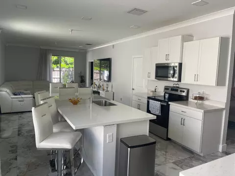 2292 Timber Forest Dr, West Palm Beach, FL 33415