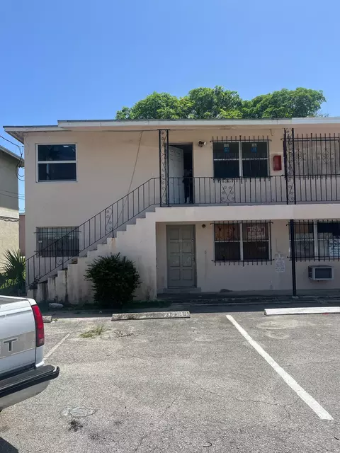 1012 Palm Beach Lakes Blvd, West Palm Beach, FL 33401
