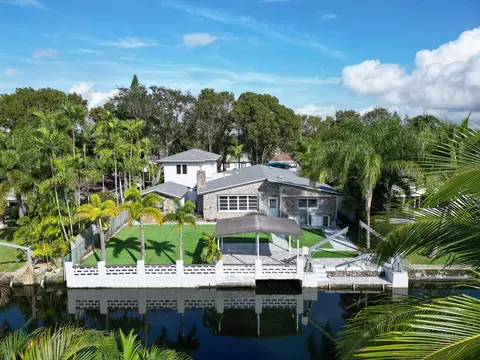 2638 Liberty St, Hollywood, FL 33020