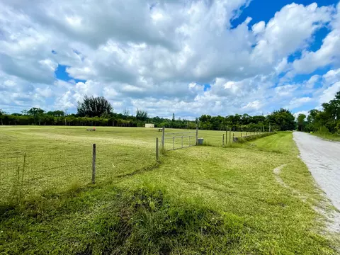 4095 Global Trl, Loxahatchee, FL 33470