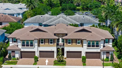 4809 Pointe Midtown Rd, Palm Beach Gardens, FL 33418
