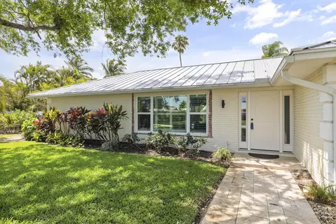 83 Fairview W, Tequesta, FL 33469 photo 3