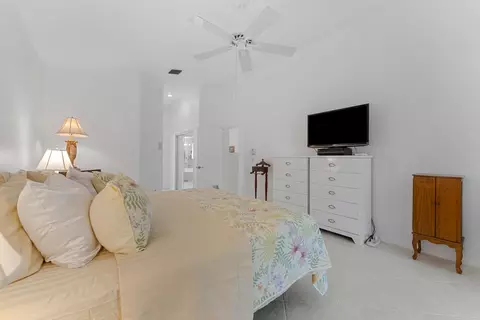 10434 Utopia Cir E, Boynton Beach, FL 33437 photo 28