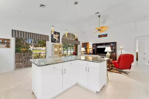 10434 Utopia Cir E, Boynton Beach, FL 33437 photo 9