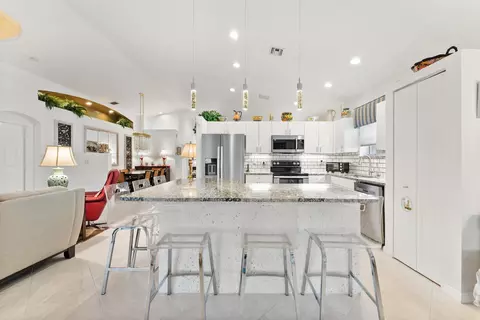 10434 Utopia Cir E, Boynton Beach, FL 33437 photo 11
