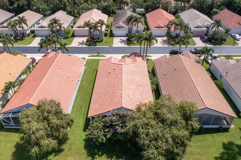 10434 Utopia Cir E, Boynton Beach, FL 33437 photo 38