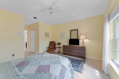 10434 Utopia Cir E, Boynton Beach, FL 33437 photo 25