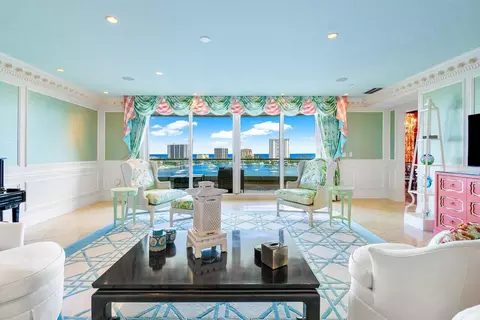 400 SE 5th Ave #804, Boca Raton, FL 33432