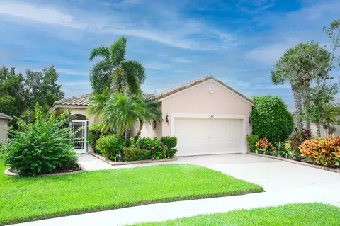 377 NW Granville St NW, Port Saint Lucie, FL 34986