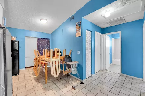 2918 SE Amherst St, Stuart, FL 34997 photo 5
