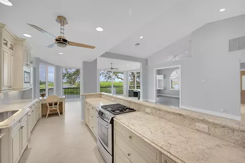 244 Eagle Dr, Jupiter, FL 33477 photo 8