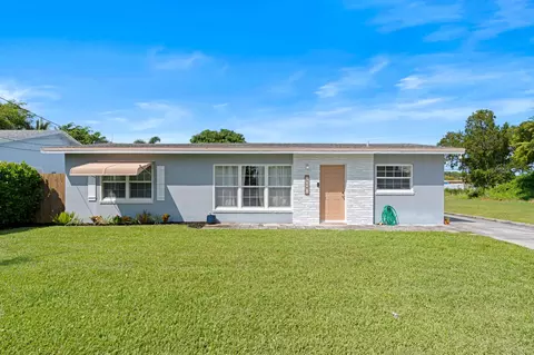 719 SE 3rd St, Boynton Beach, FL 33435