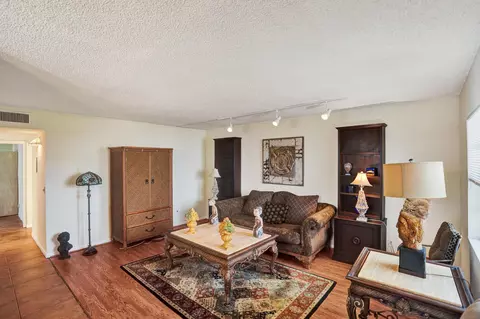 149 Burgundy D #149, Delray Beach, FL 33484